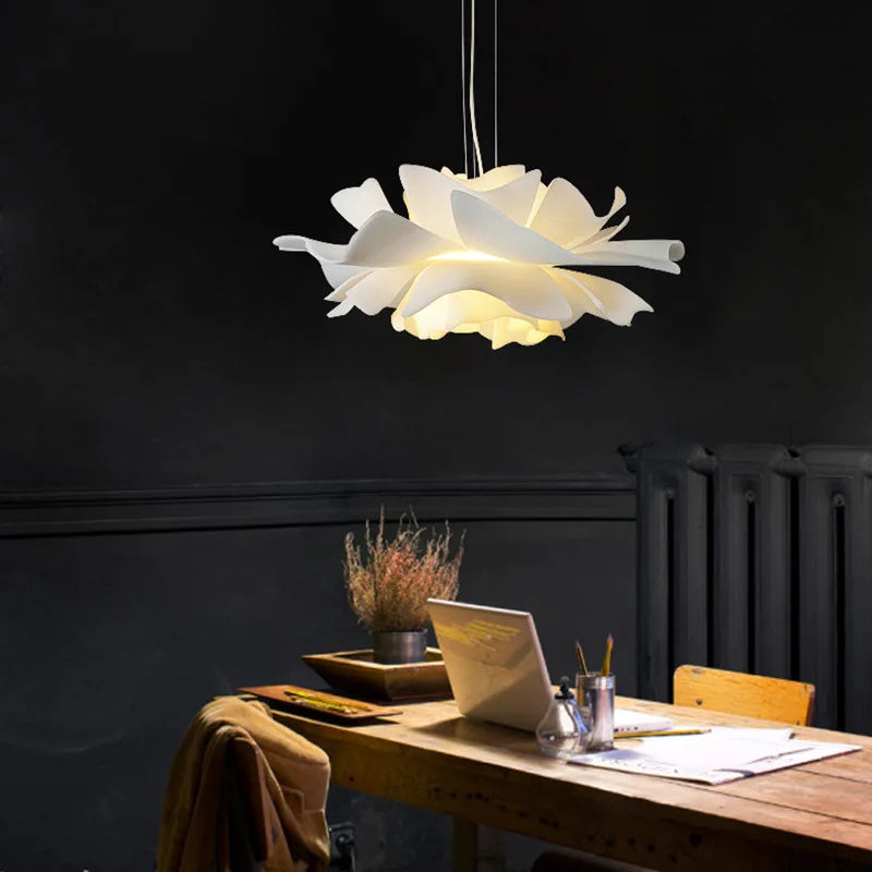 Suspension Fleur Acrylique Scandinave — Luminaire Design Cuisine & Salon